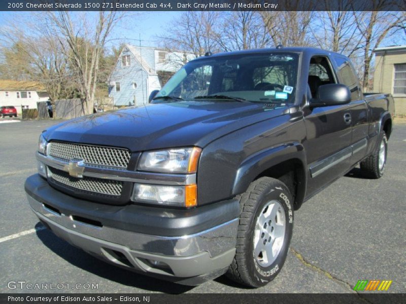 Front 3/4 View of 2005 Silverado 1500 Z71 Extended Cab 4x4