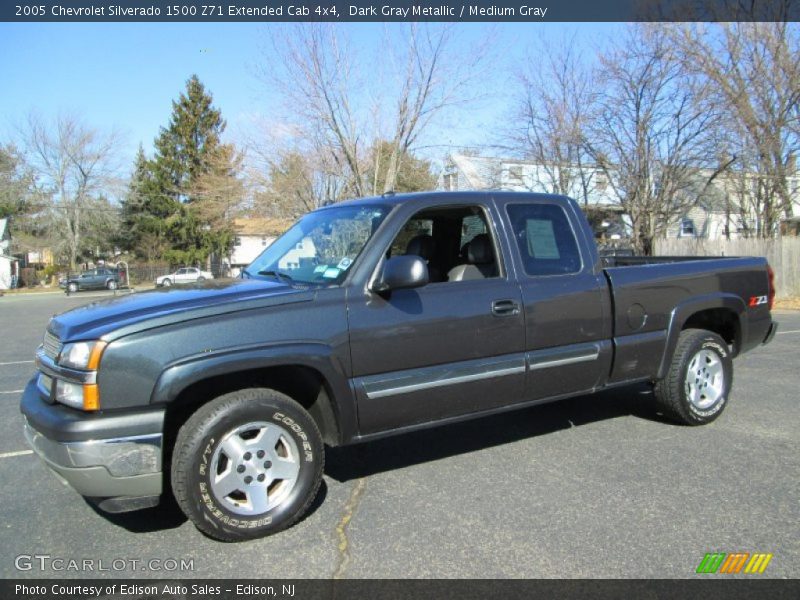 Front 3/4 View of 2005 Silverado 1500 Z71 Extended Cab 4x4
