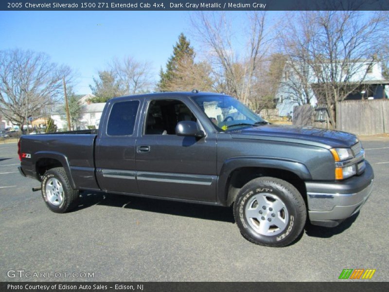 Dark Gray Metallic / Medium Gray 2005 Chevrolet Silverado 1500 Z71 Extended Cab 4x4