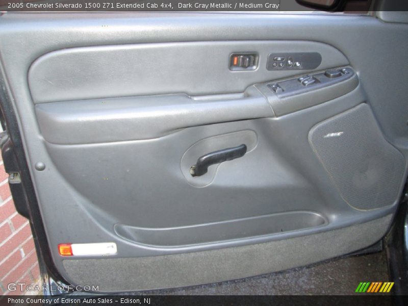 Door Panel of 2005 Silverado 1500 Z71 Extended Cab 4x4