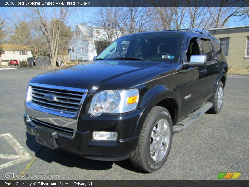 Front 3/4 View of 2006 Explorer Limited 4x4