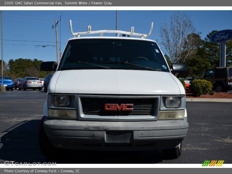 Summit White / Pewter Gray 2005 GMC Safari Commercial Van