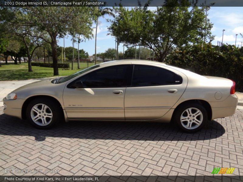 Champagne Pearl / Sandstone 2001 Dodge Intrepid ES