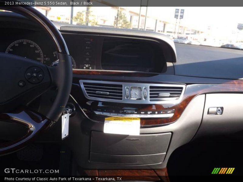 Black / Black 2013 Mercedes-Benz S 550 Sedan