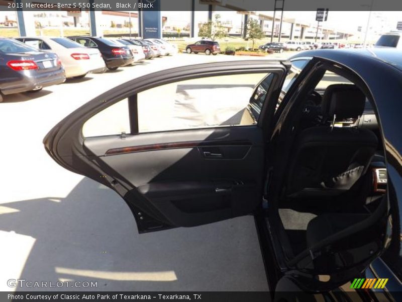 Black / Black 2013 Mercedes-Benz S 550 Sedan