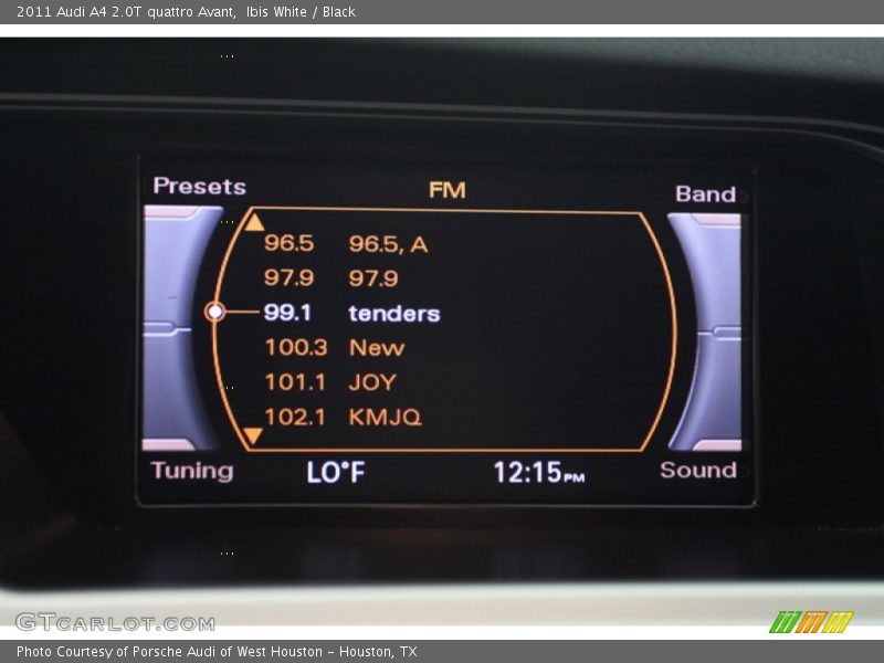 Ibis White / Black 2011 Audi A4 2.0T quattro Avant