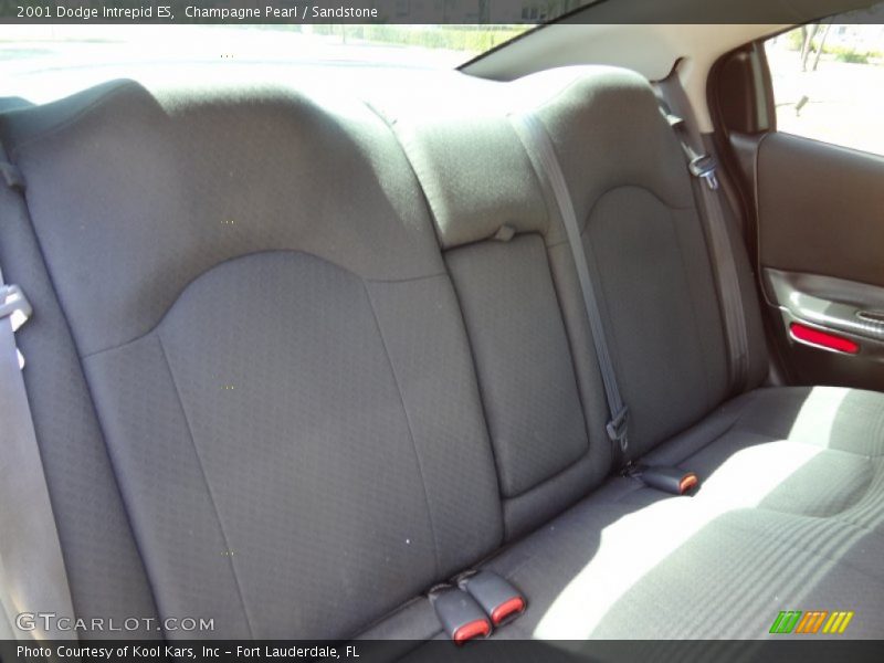 Champagne Pearl / Sandstone 2001 Dodge Intrepid ES