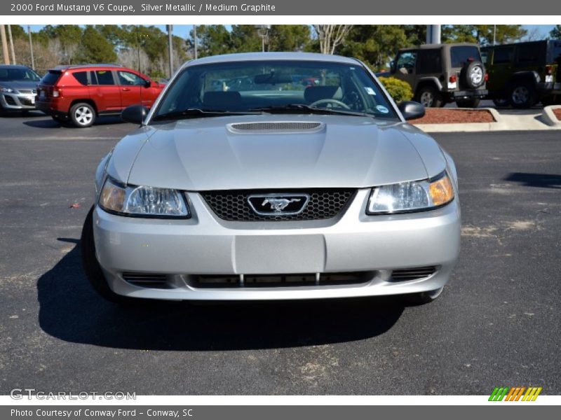 Silver Metallic / Medium Graphite 2000 Ford Mustang V6 Coupe