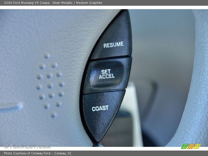 Controls of 2000 Mustang V6 Coupe