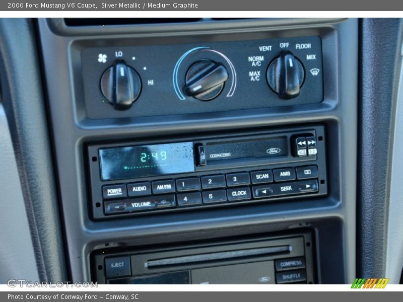 Audio System of 2000 Mustang V6 Coupe