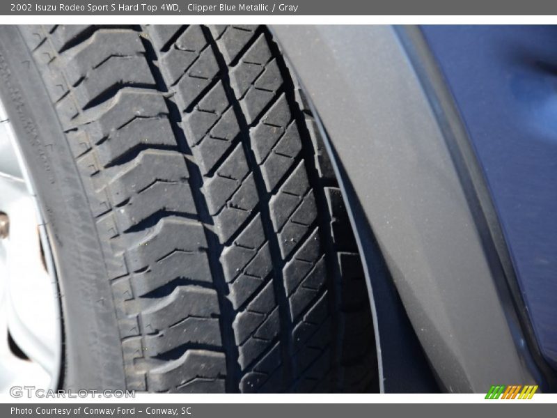 Clipper Blue Metallic / Gray 2002 Isuzu Rodeo Sport S Hard Top 4WD