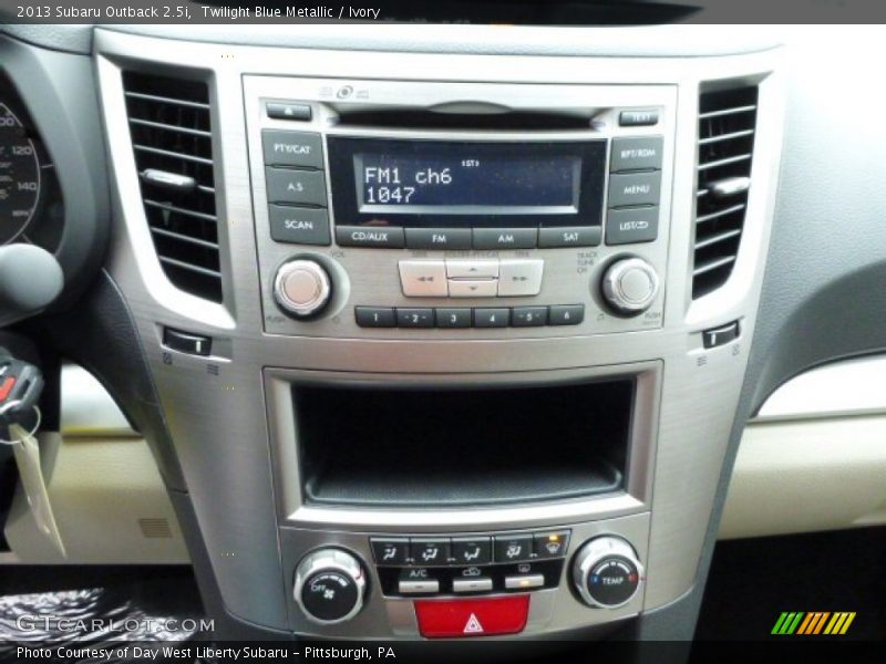 Twilight Blue Metallic / Ivory 2013 Subaru Outback 2.5i