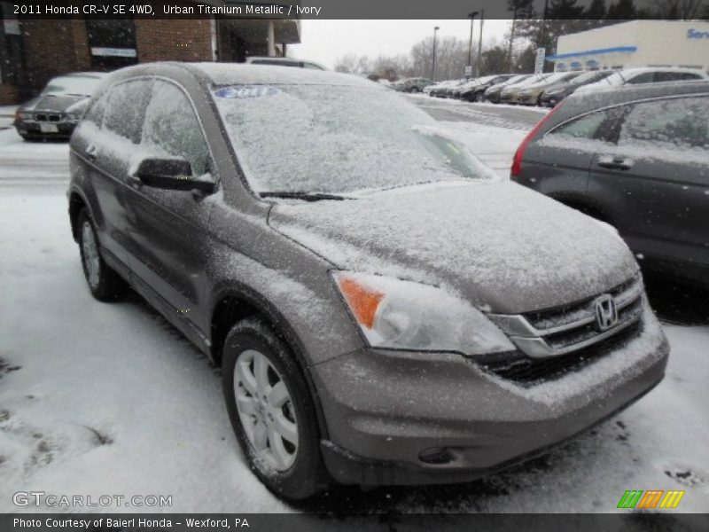 Urban Titanium Metallic / Ivory 2011 Honda CR-V SE 4WD