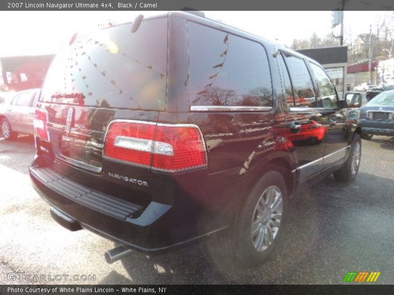 Black / Camel 2007 Lincoln Navigator Ultimate 4x4