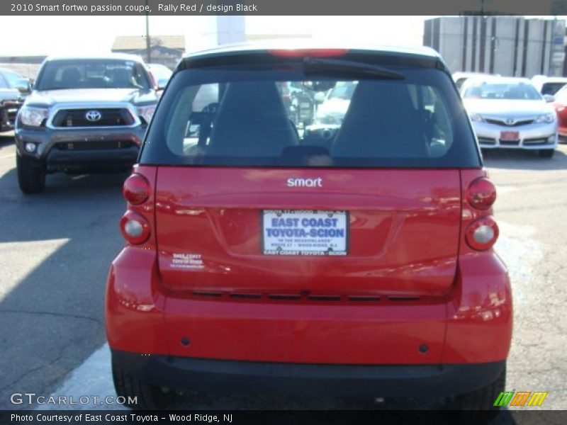 Rally Red / design Black 2010 Smart fortwo passion coupe