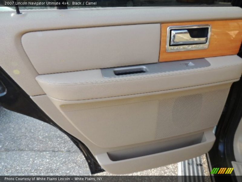 Black / Camel 2007 Lincoln Navigator Ultimate 4x4