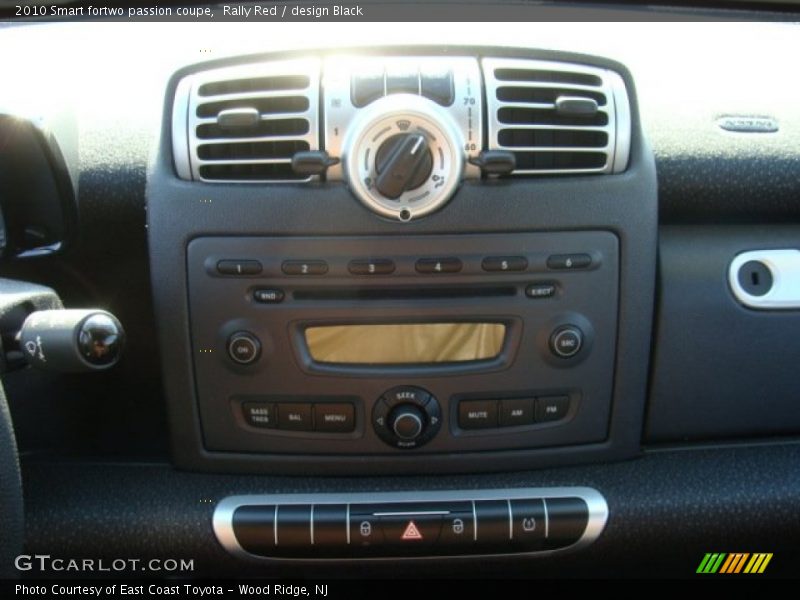 Rally Red / design Black 2010 Smart fortwo passion coupe