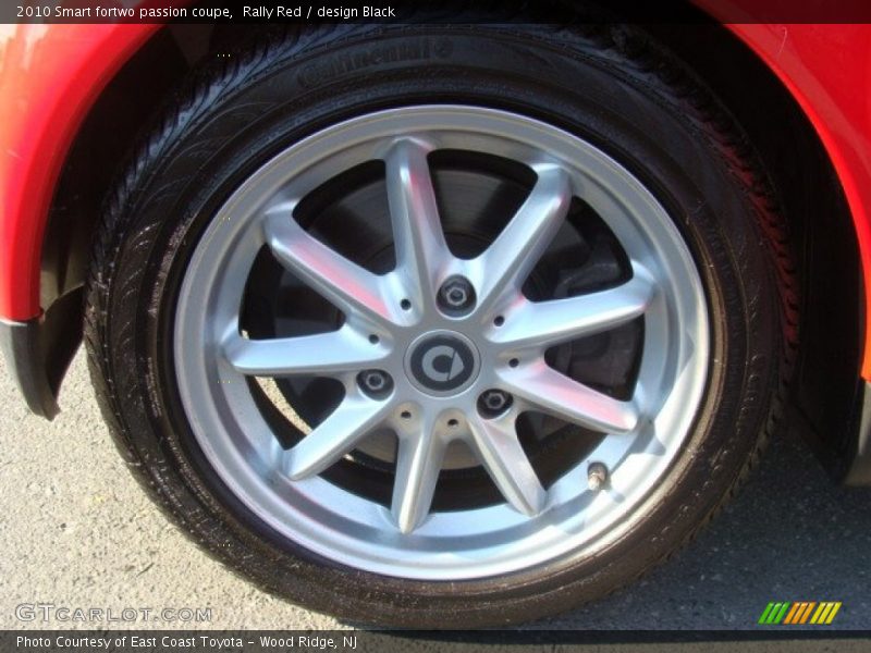 Rally Red / design Black 2010 Smart fortwo passion coupe