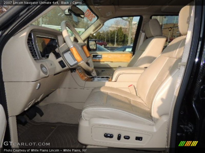 Black / Camel 2007 Lincoln Navigator Ultimate 4x4