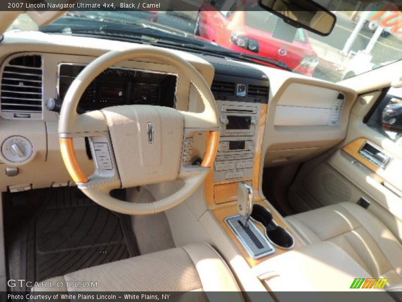 Black / Camel 2007 Lincoln Navigator Ultimate 4x4