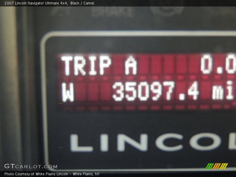 Black / Camel 2007 Lincoln Navigator Ultimate 4x4