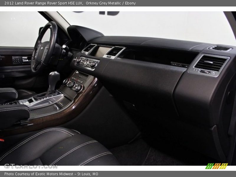 Dashboard of 2012 Range Rover Sport HSE LUX