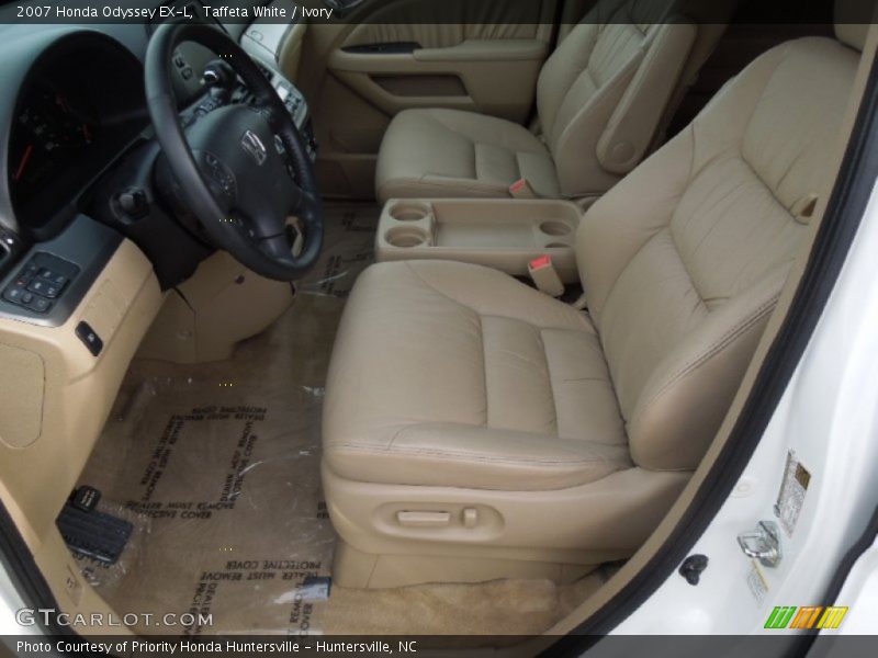 Front Seat of 2007 Odyssey EX-L