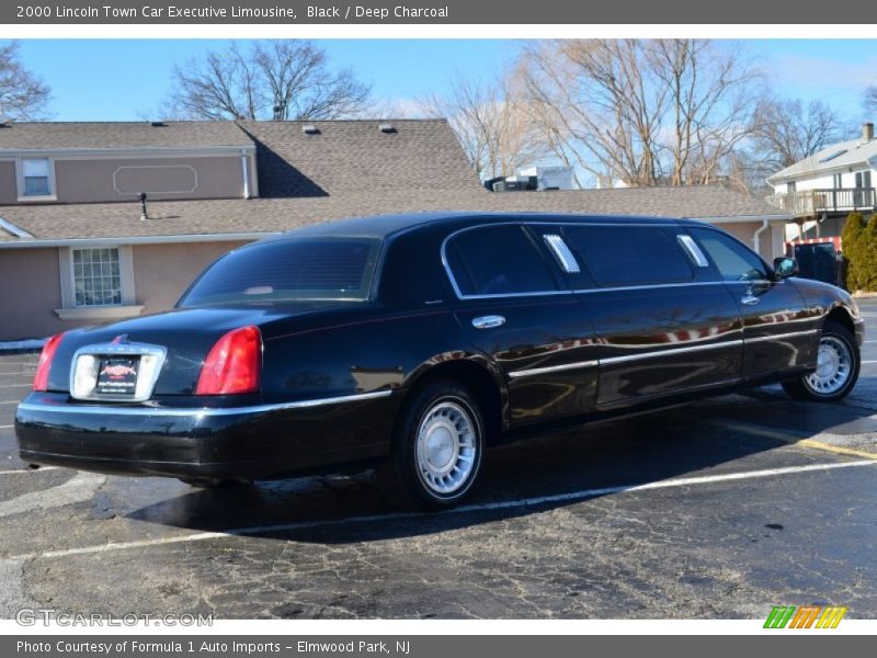Black / Deep Charcoal 2000 Lincoln Town Car Executive Limousine