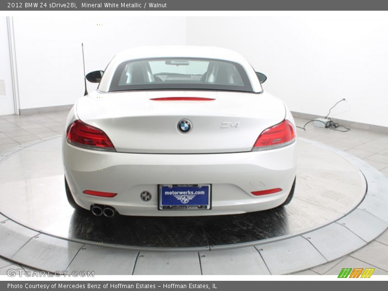 Mineral White Metallic / Walnut 2012 BMW Z4 sDrive28i