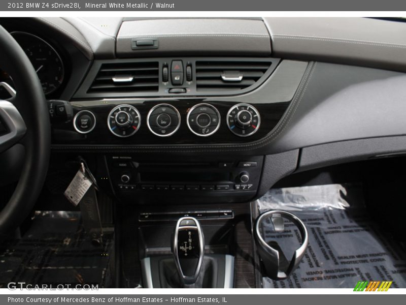 Controls of 2012 Z4 sDrive28i