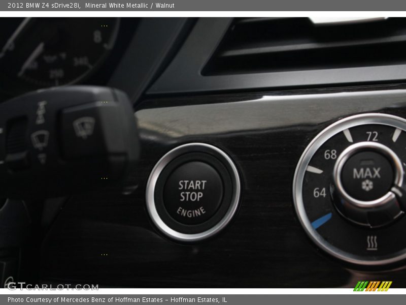 Controls of 2012 Z4 sDrive28i