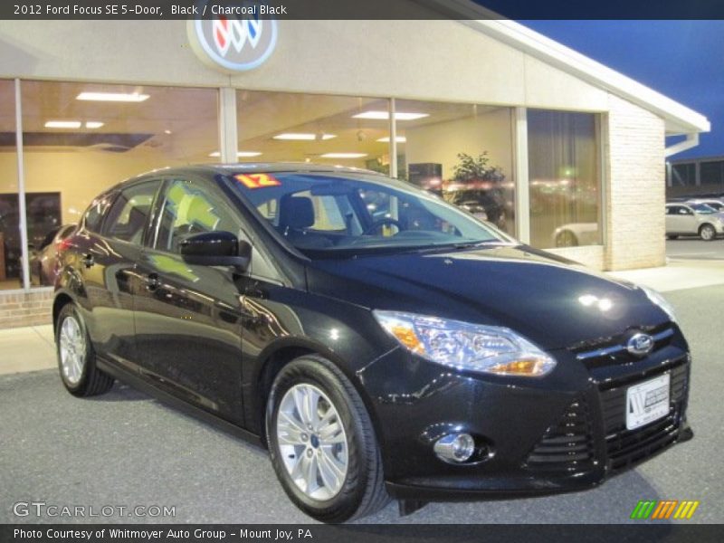 Black / Charcoal Black 2012 Ford Focus SE 5-Door