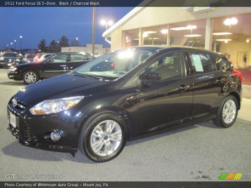Black / Charcoal Black 2012 Ford Focus SE 5-Door
