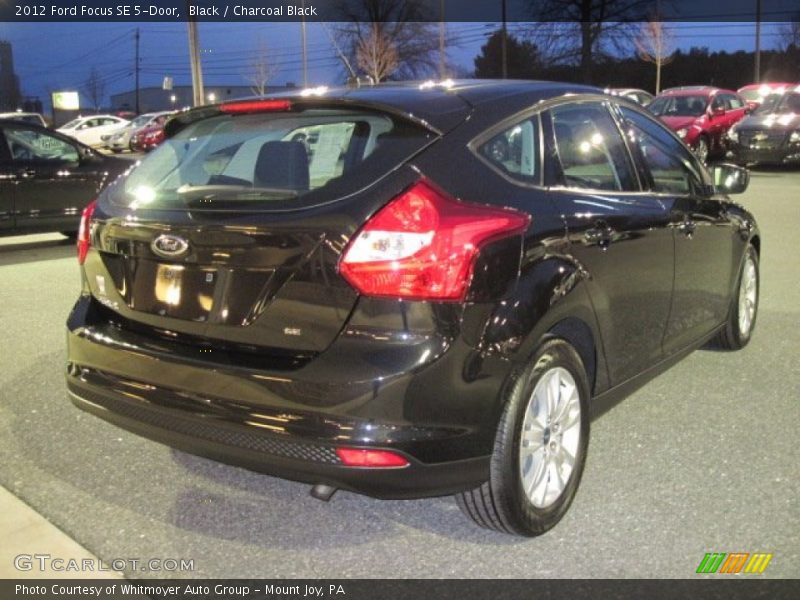 Black / Charcoal Black 2012 Ford Focus SE 5-Door