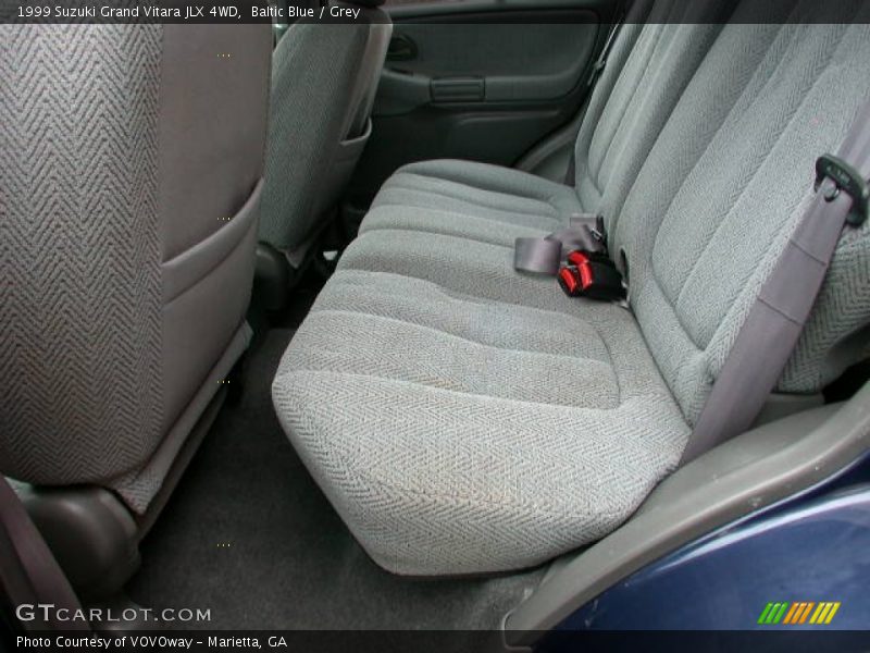 Rear Seat of 1999 Grand Vitara JLX 4WD