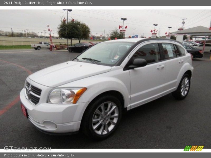 Bright White / Dark Slate Gray 2011 Dodge Caliber Heat