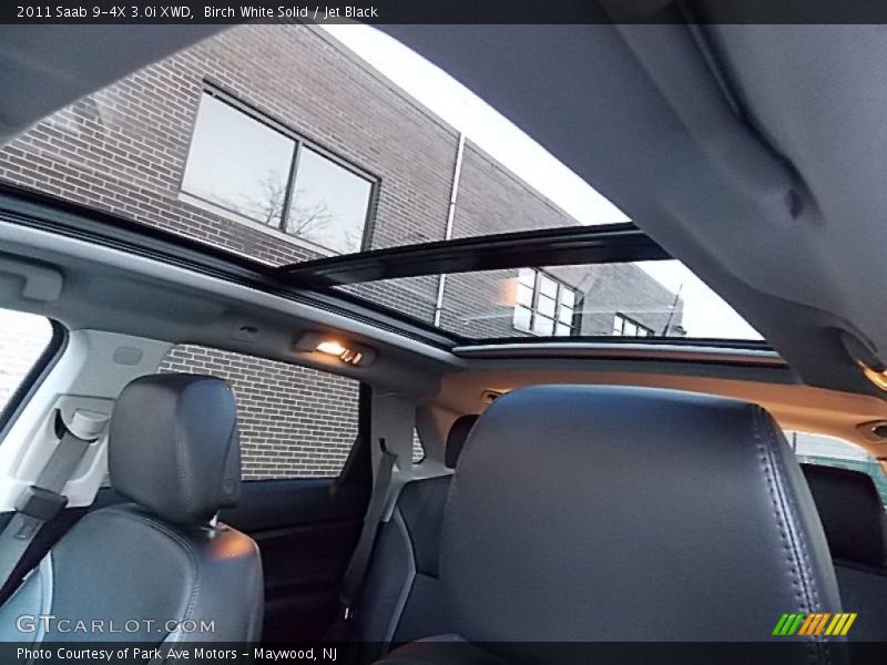 Sunroof of 2011 9-4X 3.0i XWD