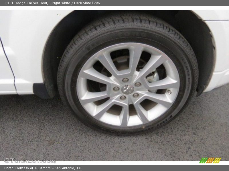 Bright White / Dark Slate Gray 2011 Dodge Caliber Heat