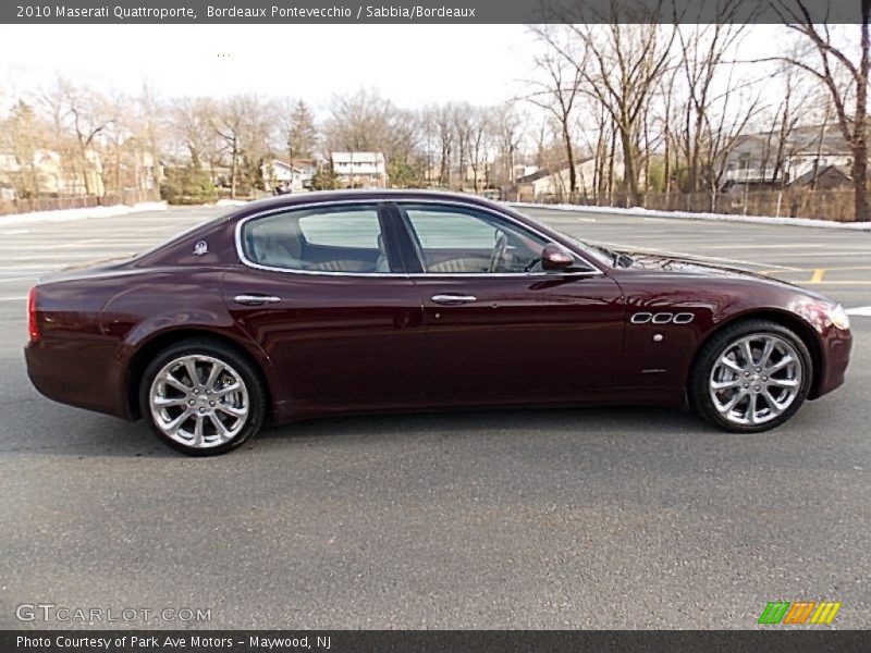 Bordeaux Pontevecchio / Sabbia/Bordeaux 2010 Maserati Quattroporte