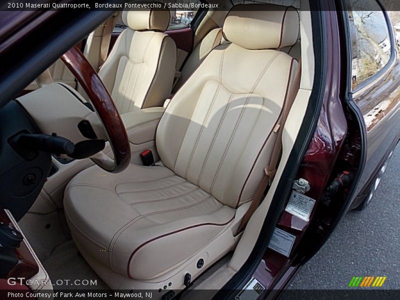 Front Seat of 2010 Quattroporte 