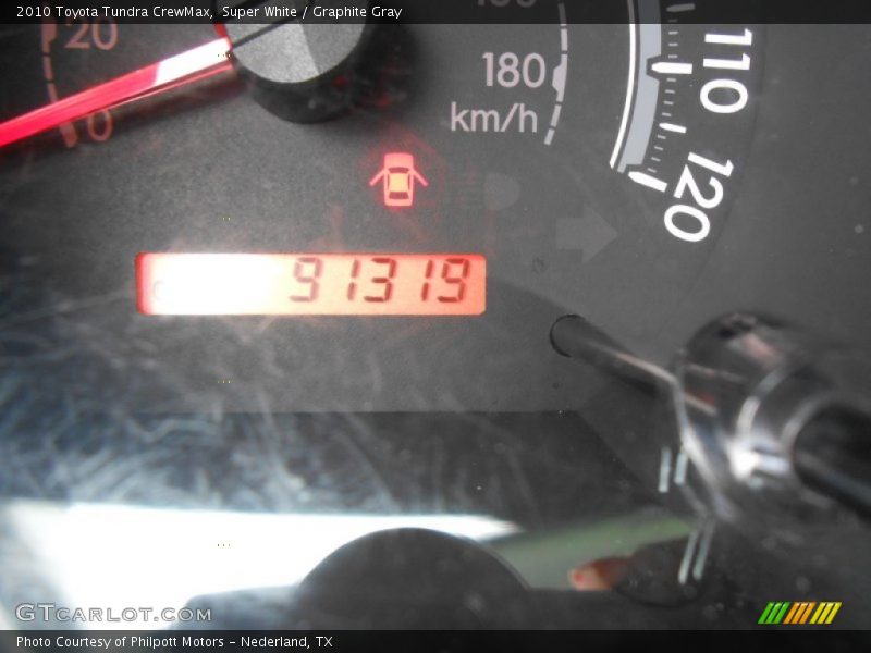 Super White / Graphite Gray 2010 Toyota Tundra CrewMax