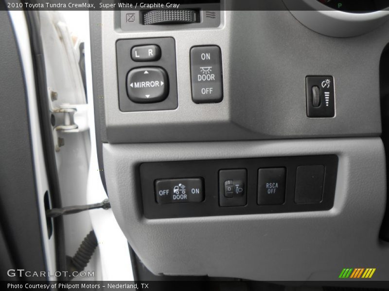 Super White / Graphite Gray 2010 Toyota Tundra CrewMax