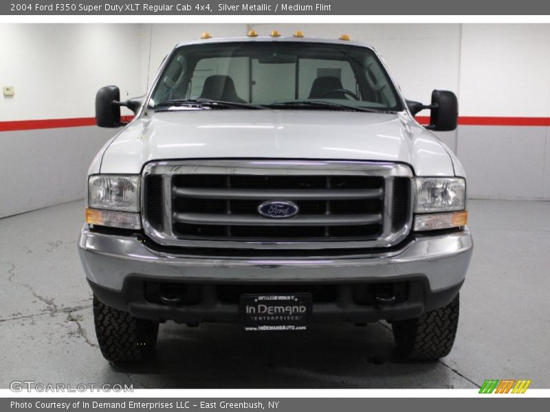 Silver Metallic / Medium Flint 2004 Ford F350 Super Duty XLT Regular Cab 4x4