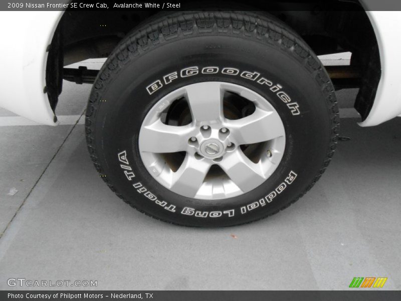 Avalanche White / Steel 2009 Nissan Frontier SE Crew Cab