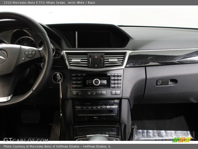 Arctic White / Black 2010 Mercedes-Benz E 550 4Matic Sedan