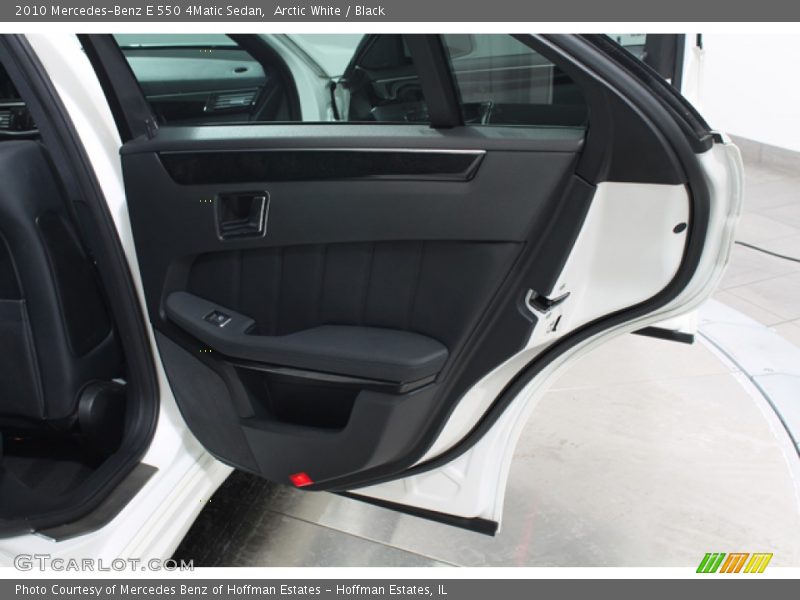 Arctic White / Black 2010 Mercedes-Benz E 550 4Matic Sedan