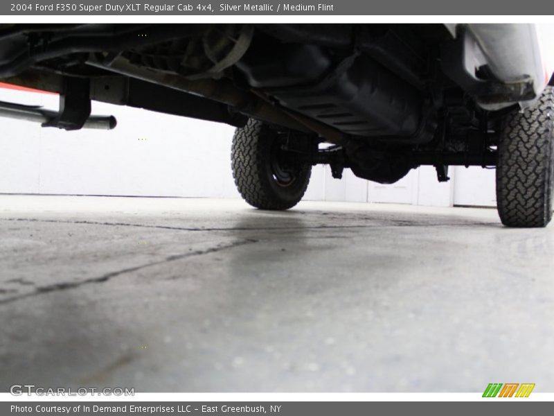Silver Metallic / Medium Flint 2004 Ford F350 Super Duty XLT Regular Cab 4x4