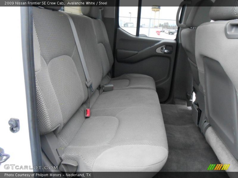 Avalanche White / Steel 2009 Nissan Frontier SE Crew Cab