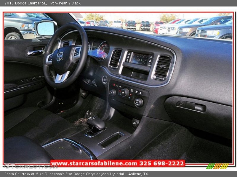 Ivory Pearl / Black 2013 Dodge Charger SE