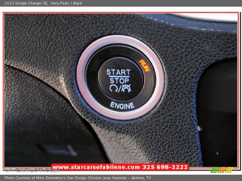 Ivory Pearl / Black 2013 Dodge Charger SE